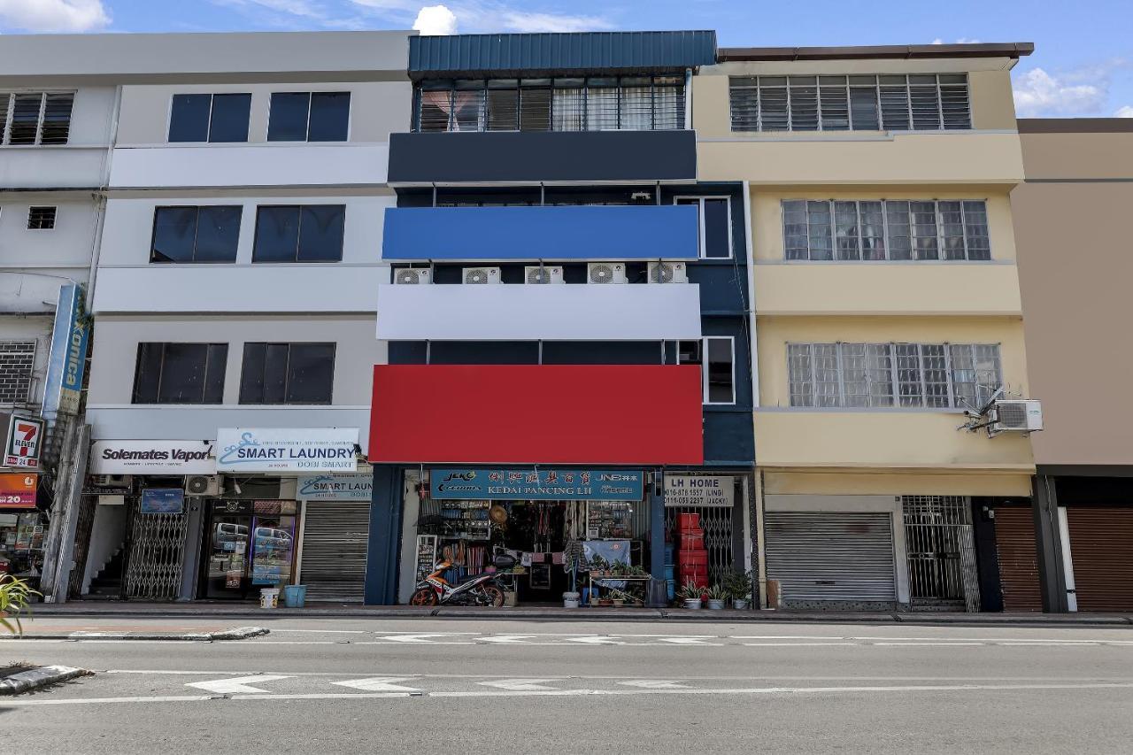 Spot On 90439 Lh Home Sibu Εξωτερικό φωτογραφία