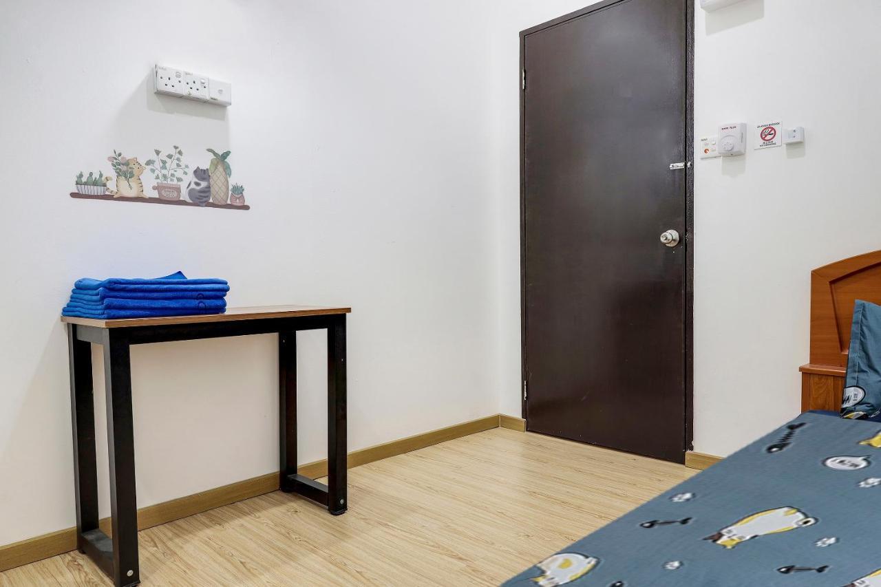 Spot On 90439 Lh Home Sibu Εξωτερικό φωτογραφία