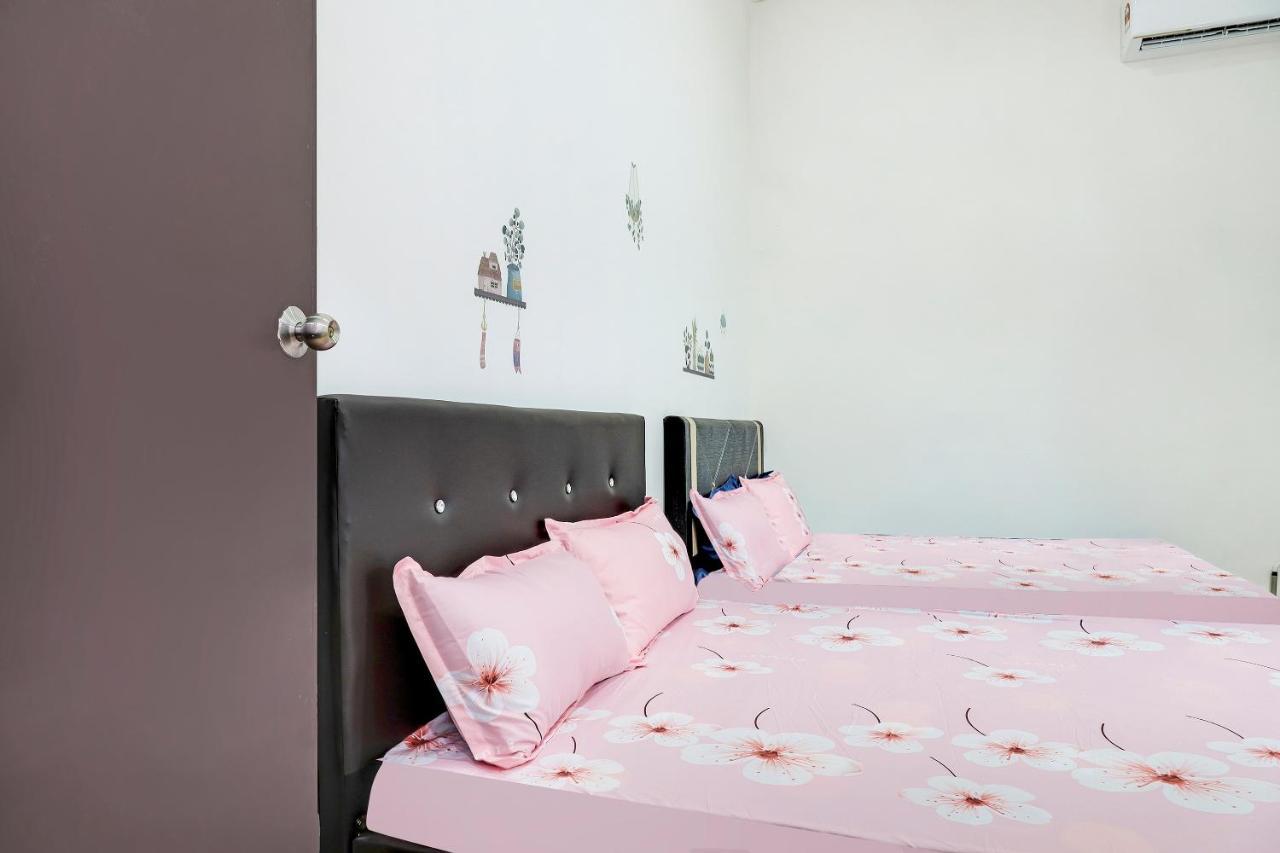 Spot On 90439 Lh Home Sibu Εξωτερικό φωτογραφία