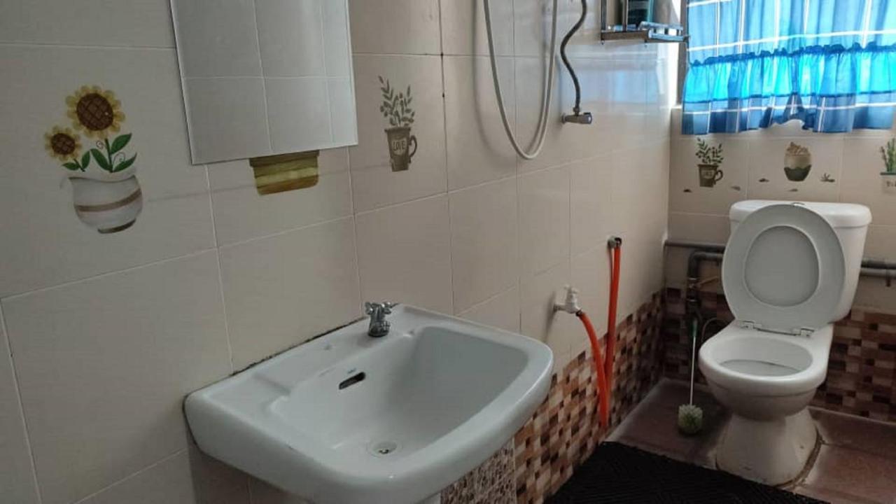 Spot On 90439 Lh Home Sibu Εξωτερικό φωτογραφία